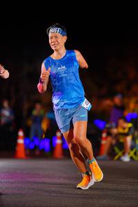 BIB: 1535
                            <button type="button" onclick="openModal(21530043)" class="btn btn-primary btn-sm float-right btn-popup" data-toggle="modal" data-target=".modal-high-quality">
                        <i class="fas fa-shopping-cart"></i> Add to Cart
                    </button>
                                            <button type="button" onclick="isThisMe(21530043, true)" class="btn btn-success btn-sm float-right btn-popup btn-isme hidden" data-toggle="tooltip" data-placement="bottom" title="นี่คือรูปของคุณใช่ไหม คลิกที่นี่เพื่อเอาเข้าอัลบั้ม">
                        <i class="fas fa-plus"></i> Add to album
                    </button>
                    <button type="button" onclick="isThisMe(21530043, false)" class="btn btn-warning btn-sm float-right btn-popup btn-isnotme hidden">
                        <i class="fas fa-ban"></i> Remove from album
                    </button>